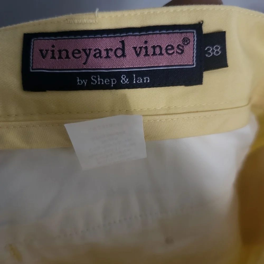 Vineyard Vines Yellow Men's Club Shorts Size 38 Summer Vacation Resort